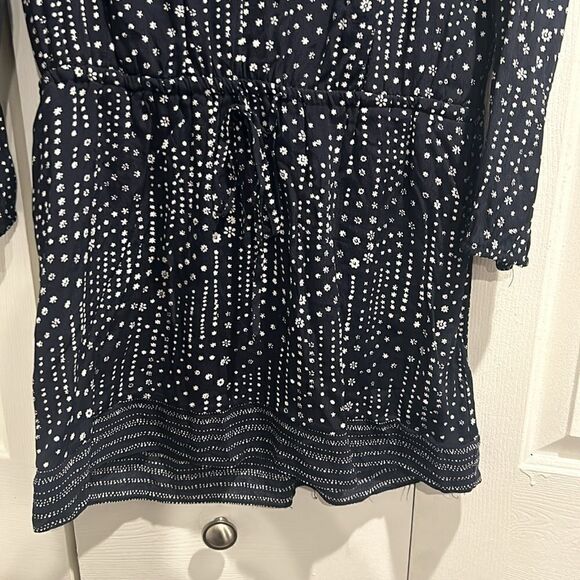 GAP Navy & White Long Sleeve Dress, Size Medium - Picture 3 of 12